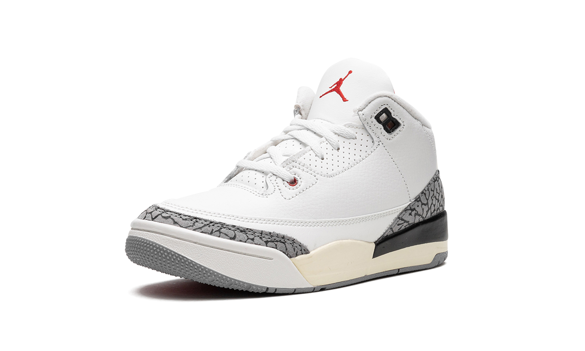 jordan 3 retro white cement reimagined ps+DM0966-100+left diagnol single view