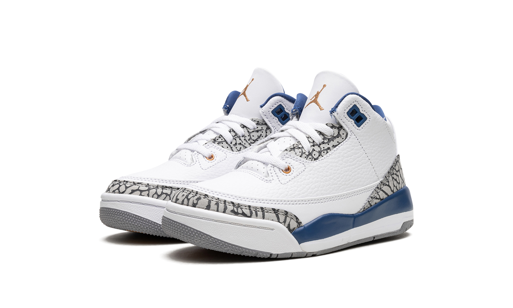 jordan 3 retro wizards ps+DM0966-148+diagnol left view