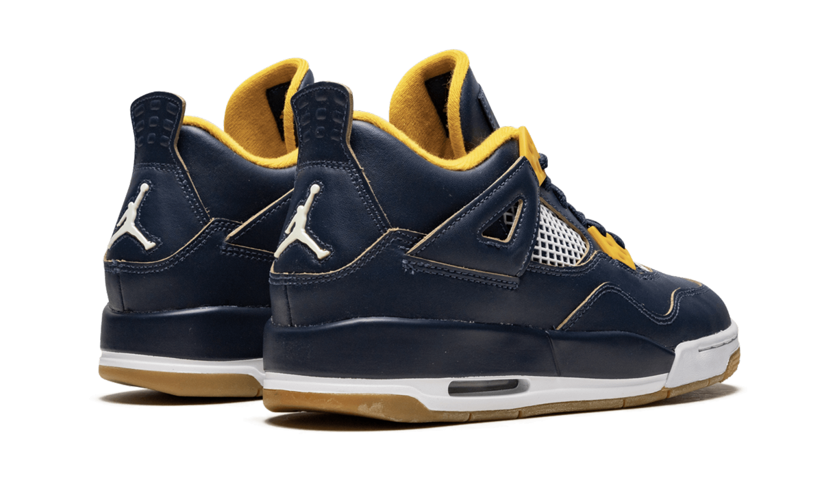 jordan 4 retro dunk from above gs+408452-425+diagnol right behind view