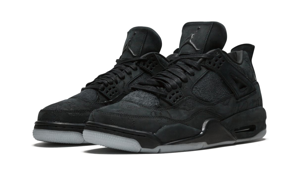 jordan 4 retro kaws black+930155-001+diagnol left view