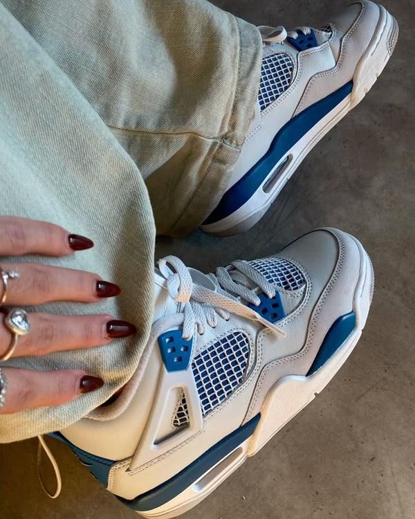 Jordan 4 Retro Military Blue (2024) (GS), Lifestyle View 3, SKU HF4281-141
