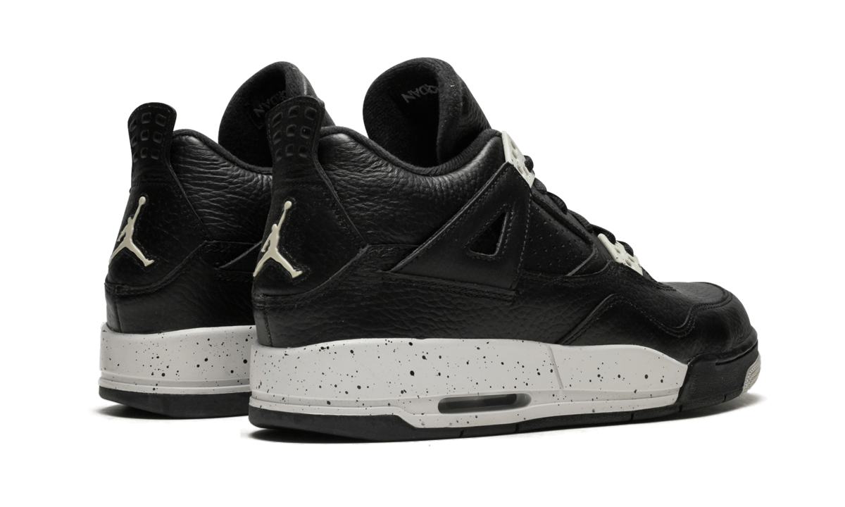 jordan 4 retro oreo 2015 gs+408452-003+diagnol right behind view