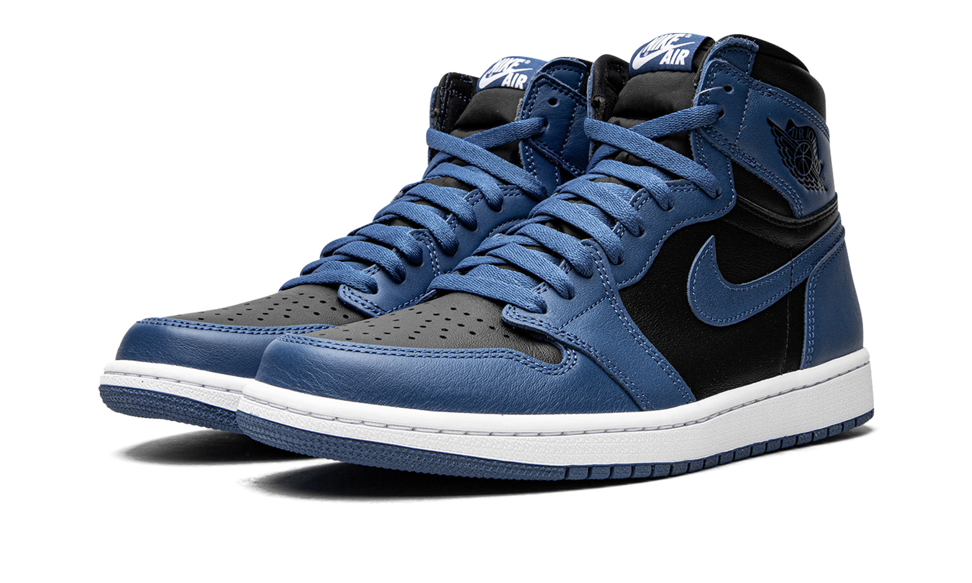jordan 1 retro high og dark marina blue+555088-404+diagnol left view