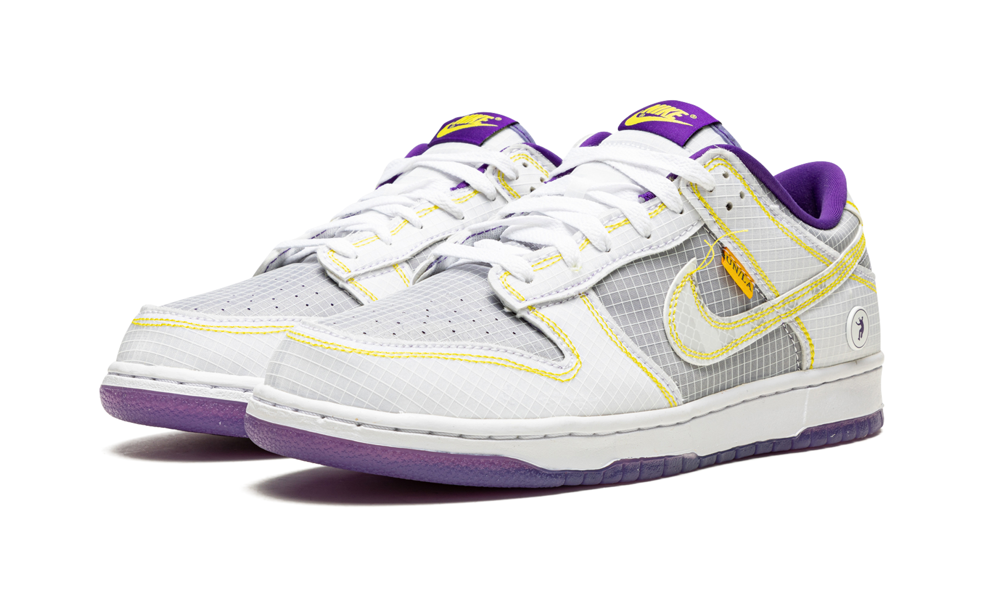 nike dunk low union passport pack court purple+DJ9649-500+diagnol left view