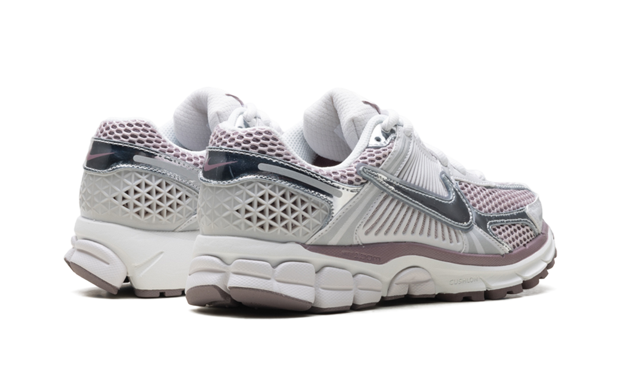nike zoom vomero 5 metallic silver platinum violet women s+HV6417-001+diagnol right behind view