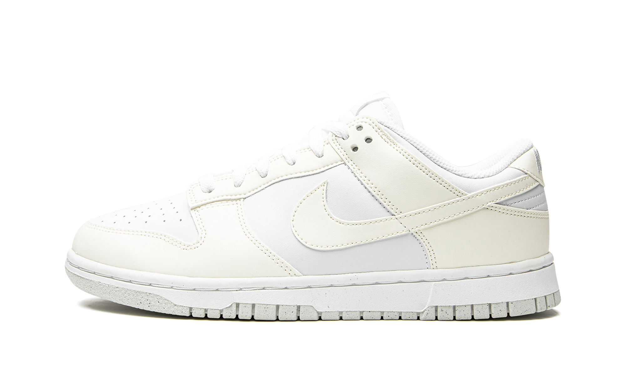 nike dunk low next nature sail women s+DD1873-101+diagnol right view 1