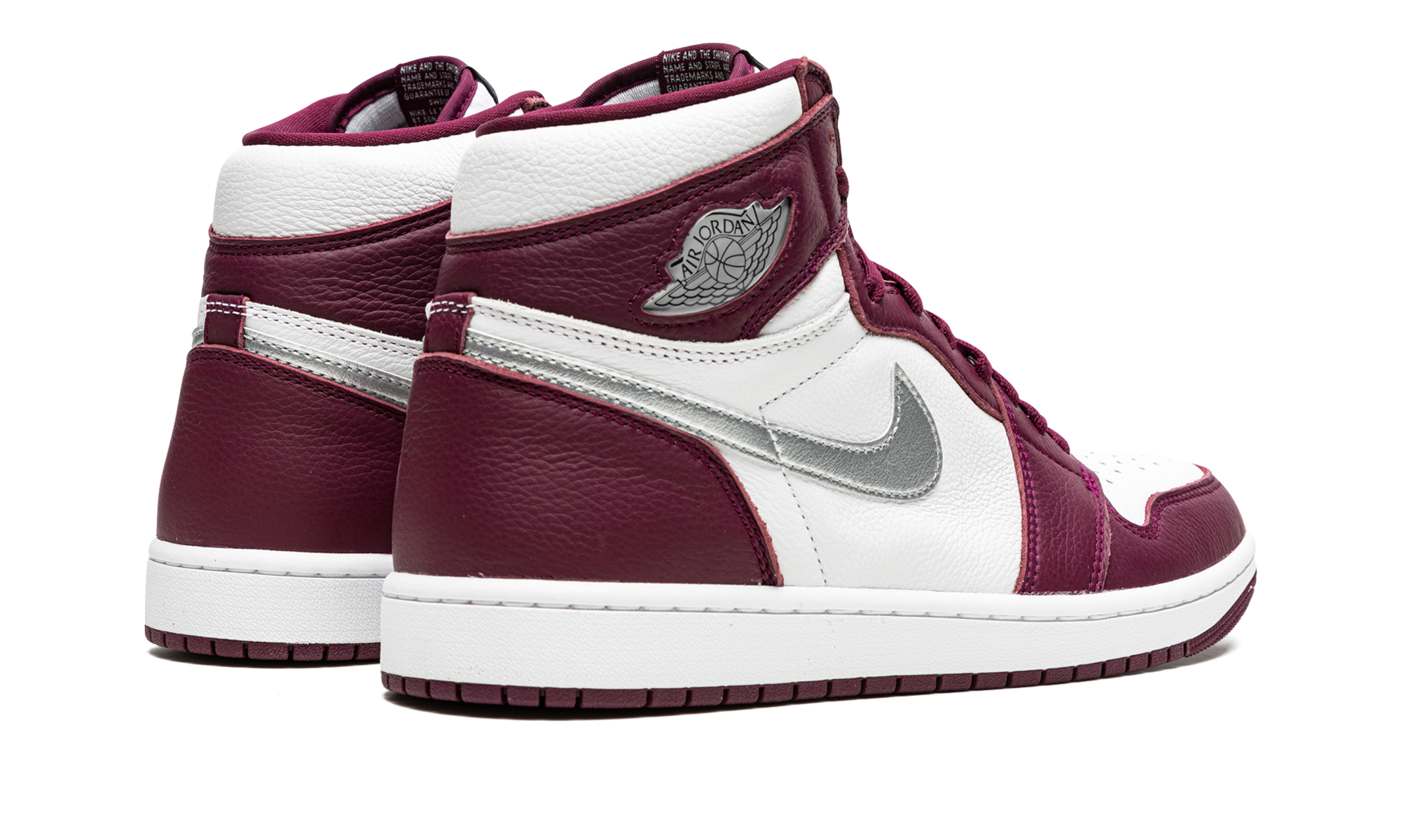 jordan 1 retro high og bordeaux+555088-611+diagnol right behind view