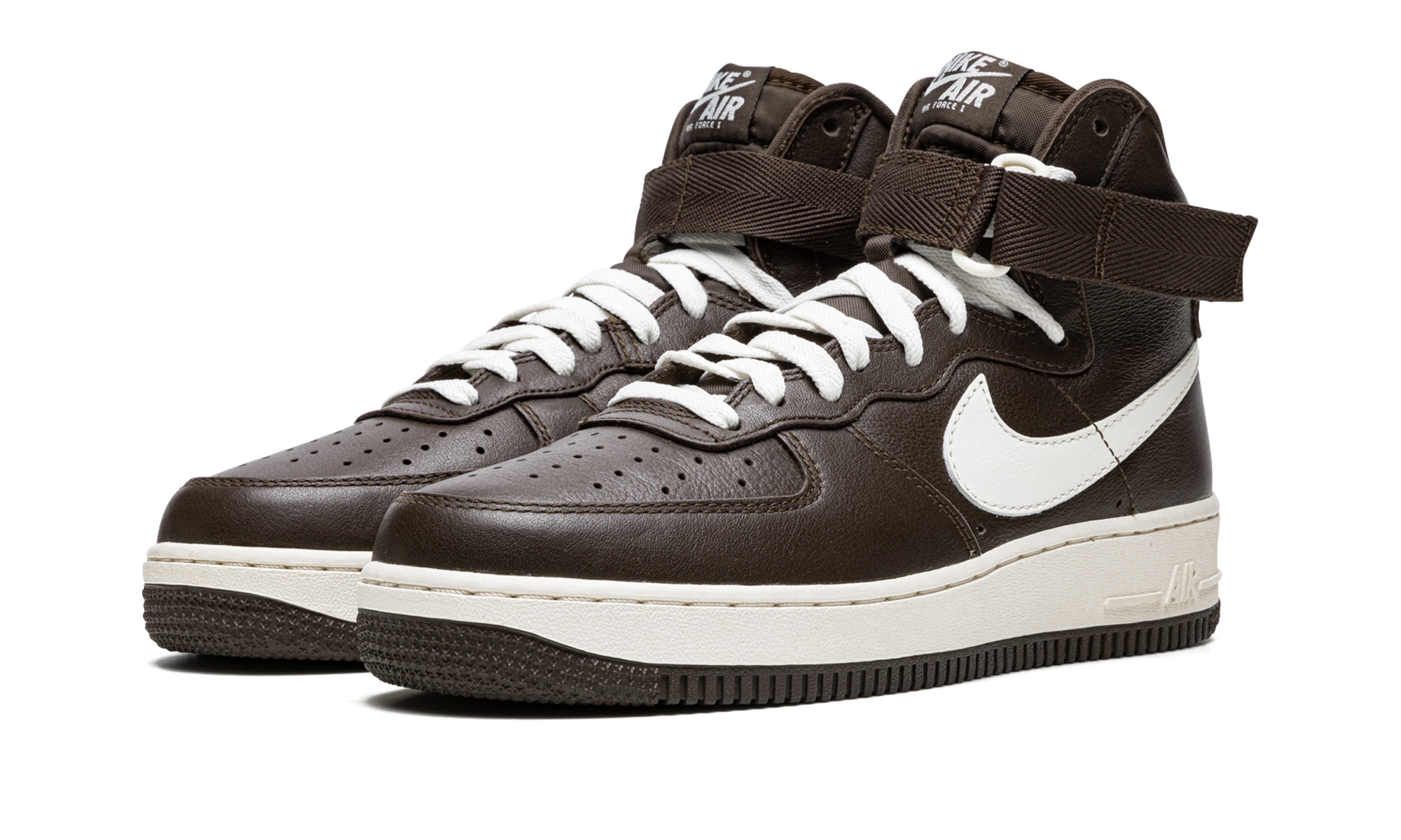 nike air force 1 high chocolate+743546-200+diagnol left view