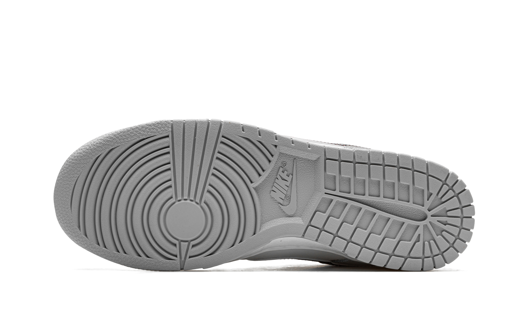 nike dunk low se lottery pack grey fog+DR9654-001+bottom view