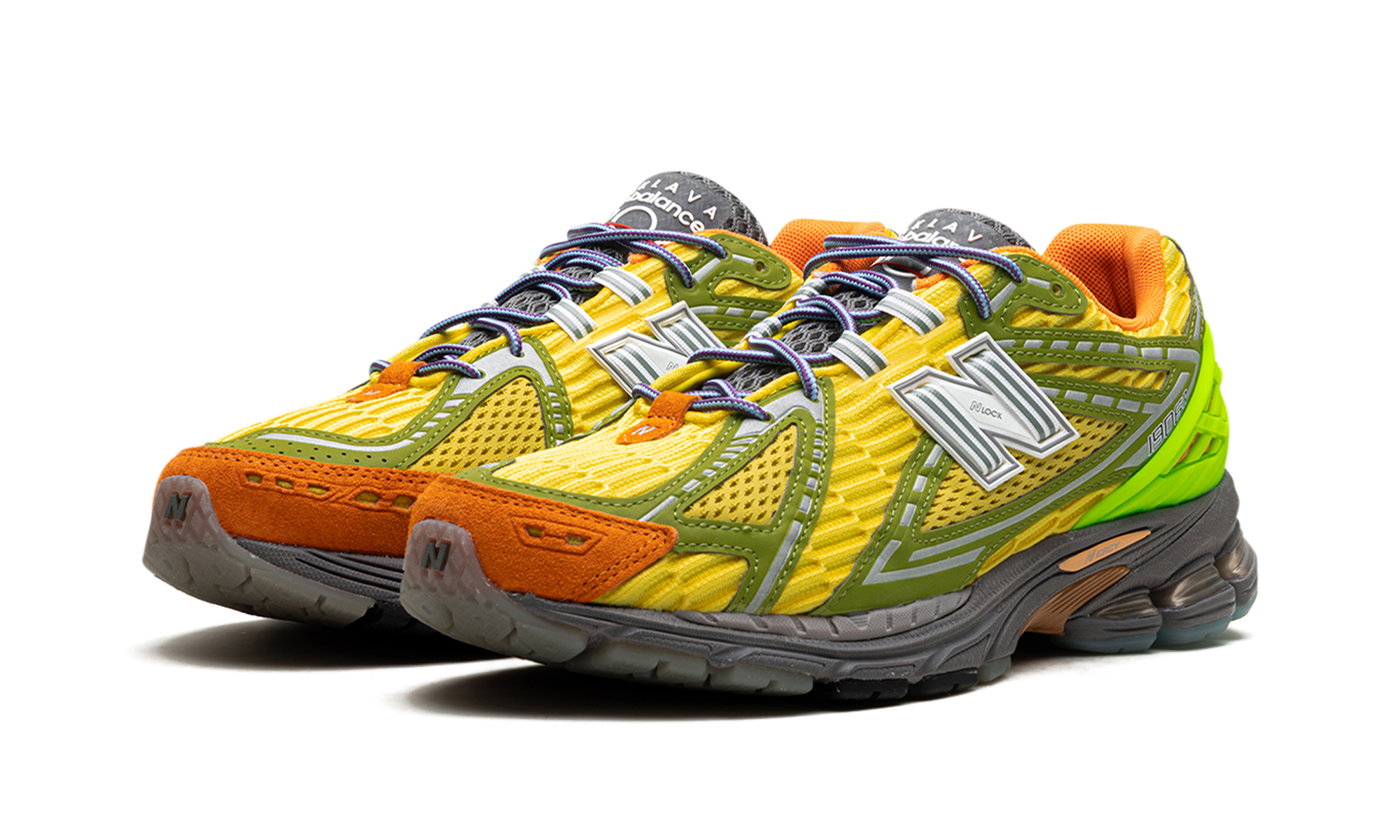new balance 1906r action bronson scorpius+M1906RBR+diagnol left view