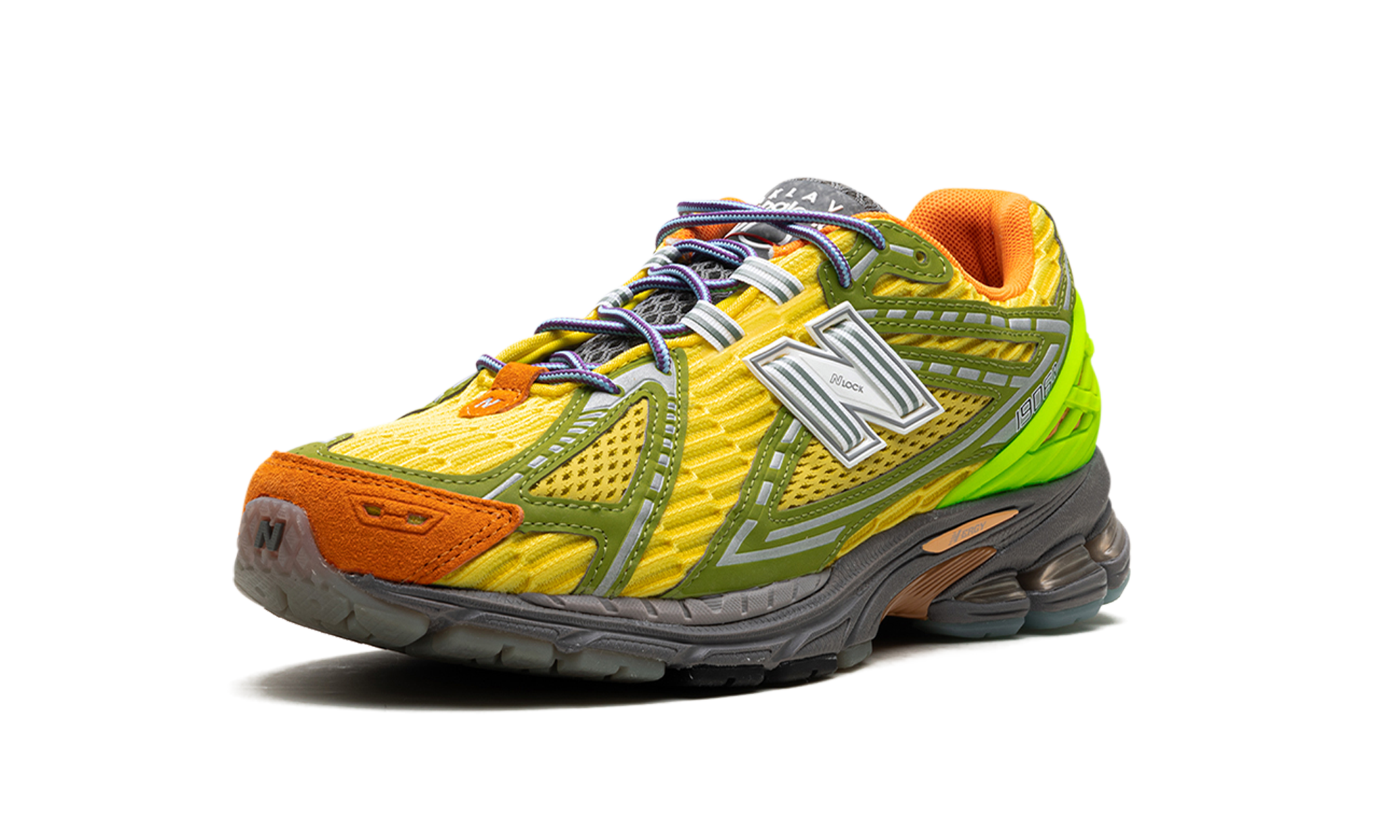 new balance 1906r action bronson scorpius+M1906RBR+left diagnol single view