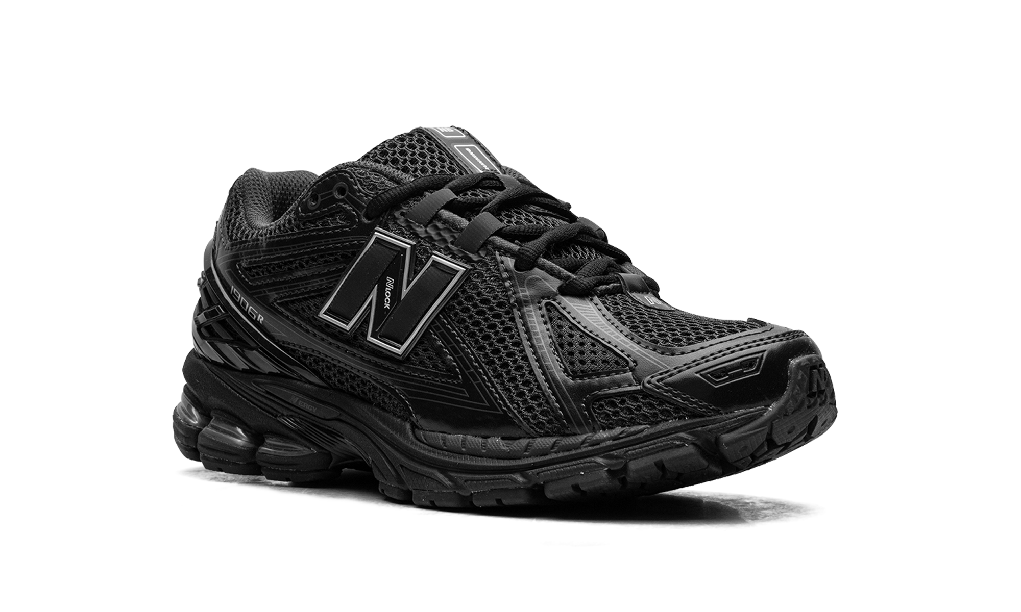 new balance 1906r black metallic silver+M1906RJB+diagnol right view