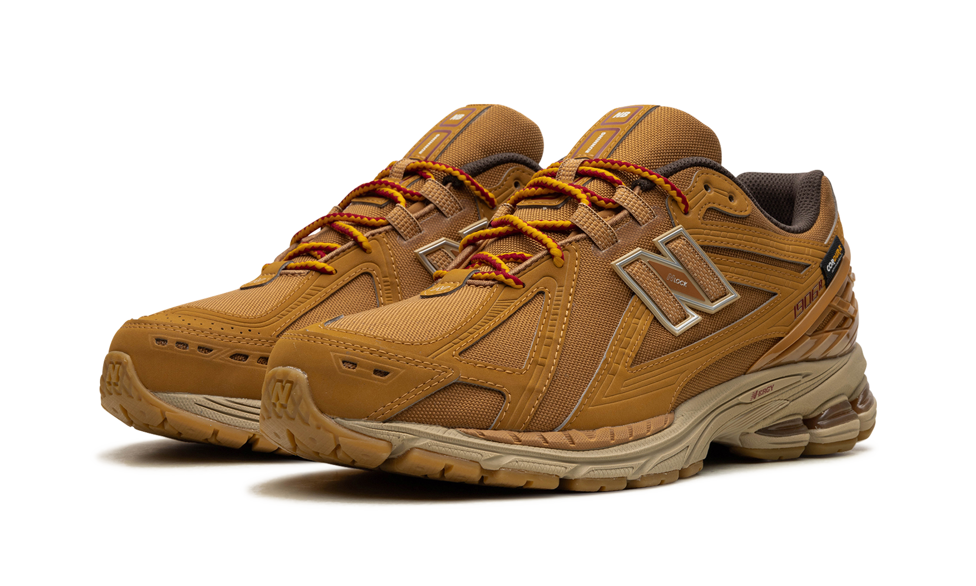 new balance 1906r cordura pocket wheat+M1906ROB+diagnol left view
