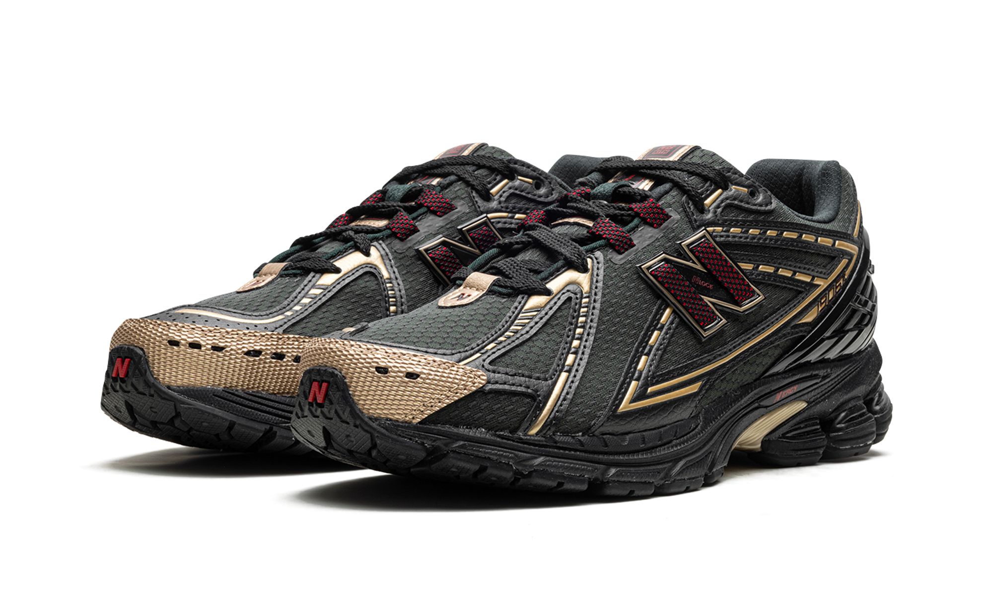 new balance 1906r kith black+M1906RKS+diagnol left view