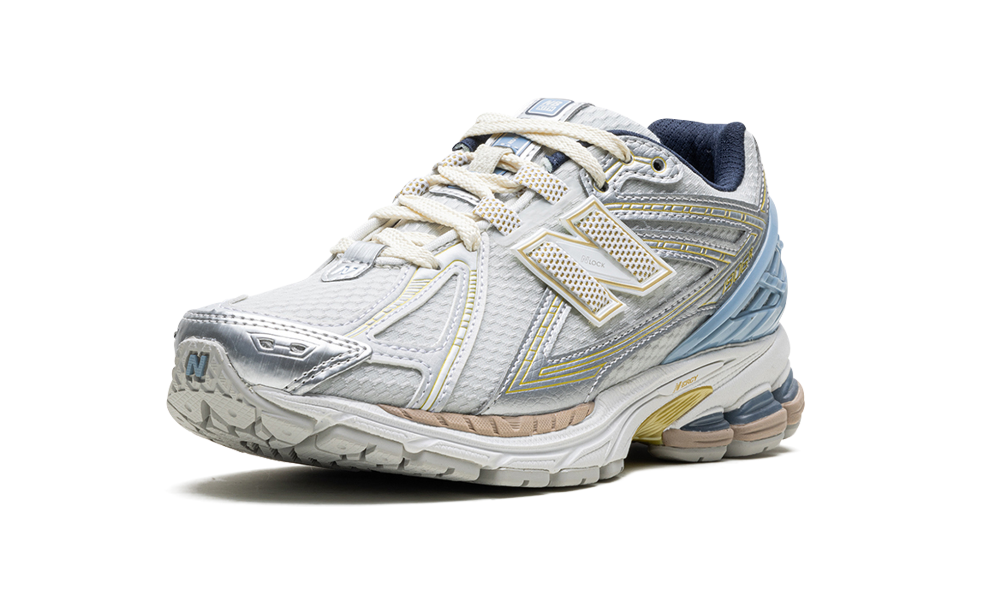 new balance 1906r kith white+M1906RKC+left diagnol single view