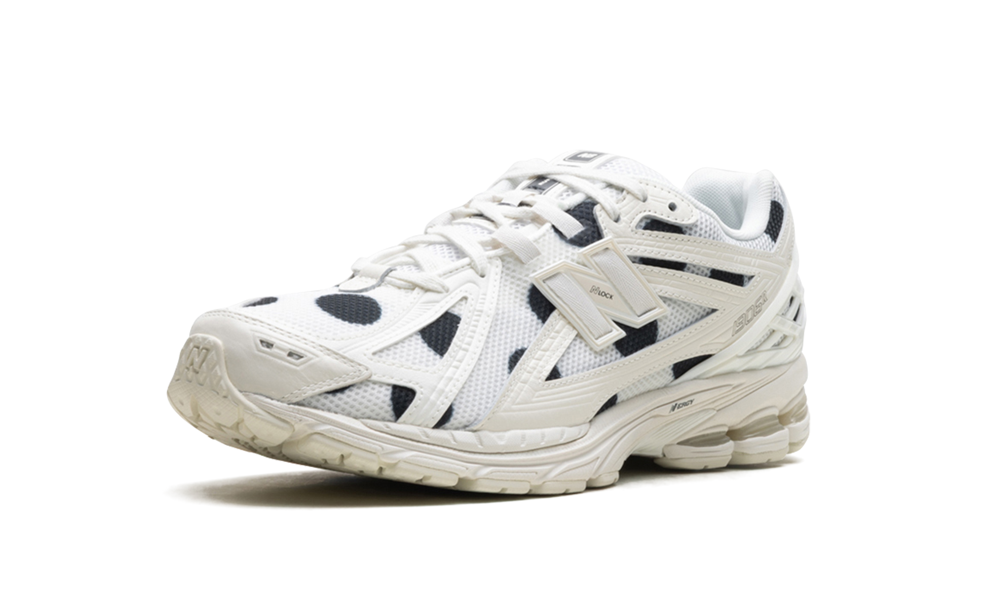 new balance 1906r polka dot sea salt+M1906RPC+left diagnol single view