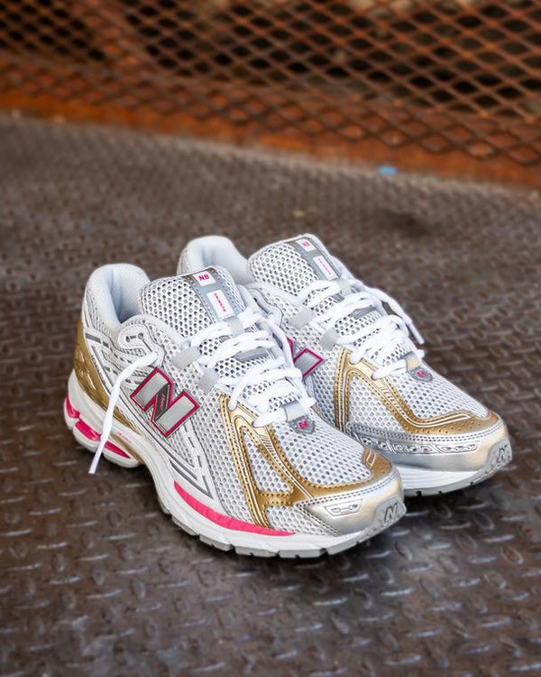 New Balance 1906R Silver Dragon Berry Gold, Lifestyle View 2, SKU U1906RCH