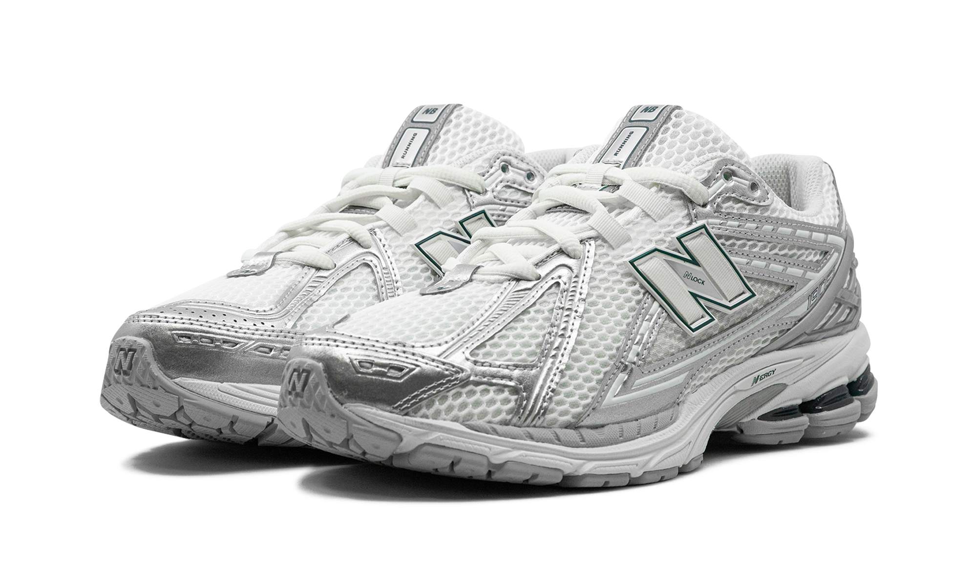 new balance 1906r silver metallic sea salt+M1906REE+diagnol left view
