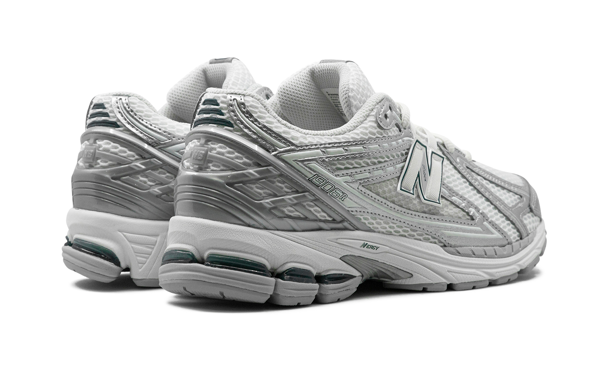 new balance 1906r silver metallic sea salt+M1906REE+diagnol right behind view