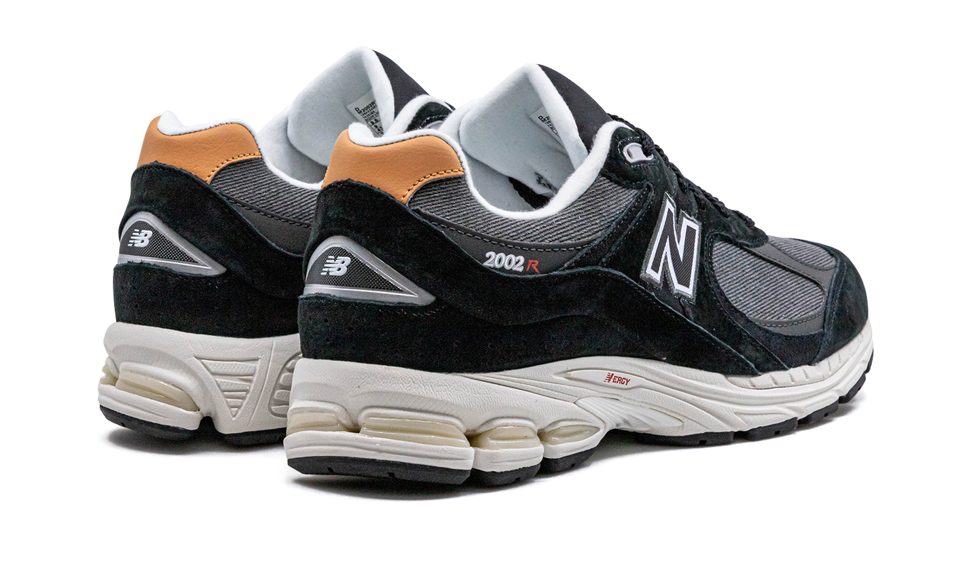 new balance 2002r black sepia+M2002REB+diagnol right behind view
