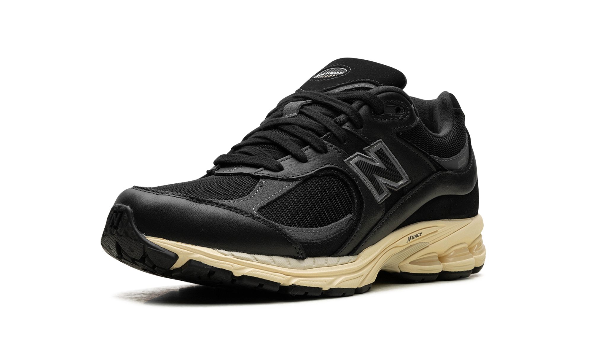 new balance 2002r black vintage+M2002RIB+left diagnol single view