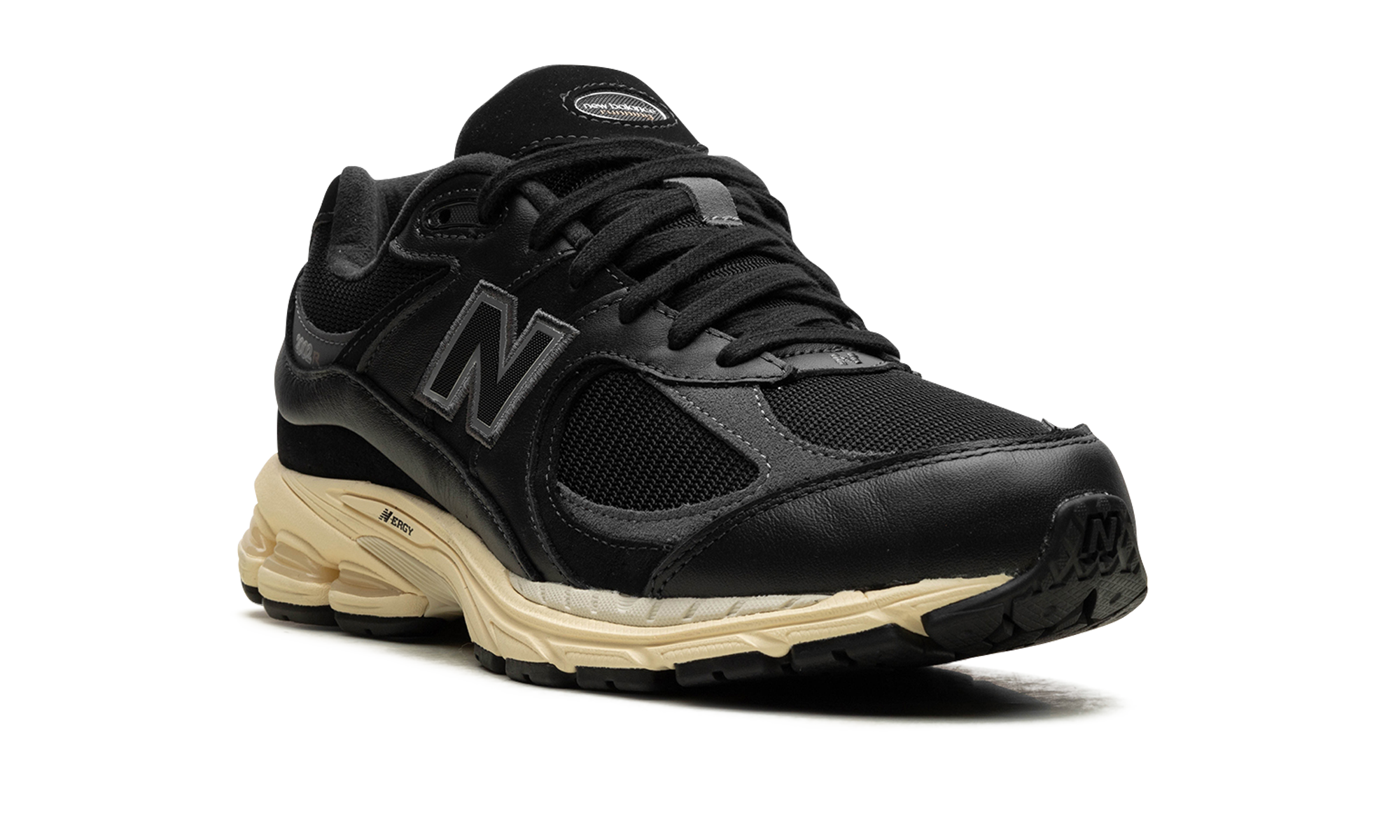 new balance 2002r black vintage+M2002RIB+diagnol right view