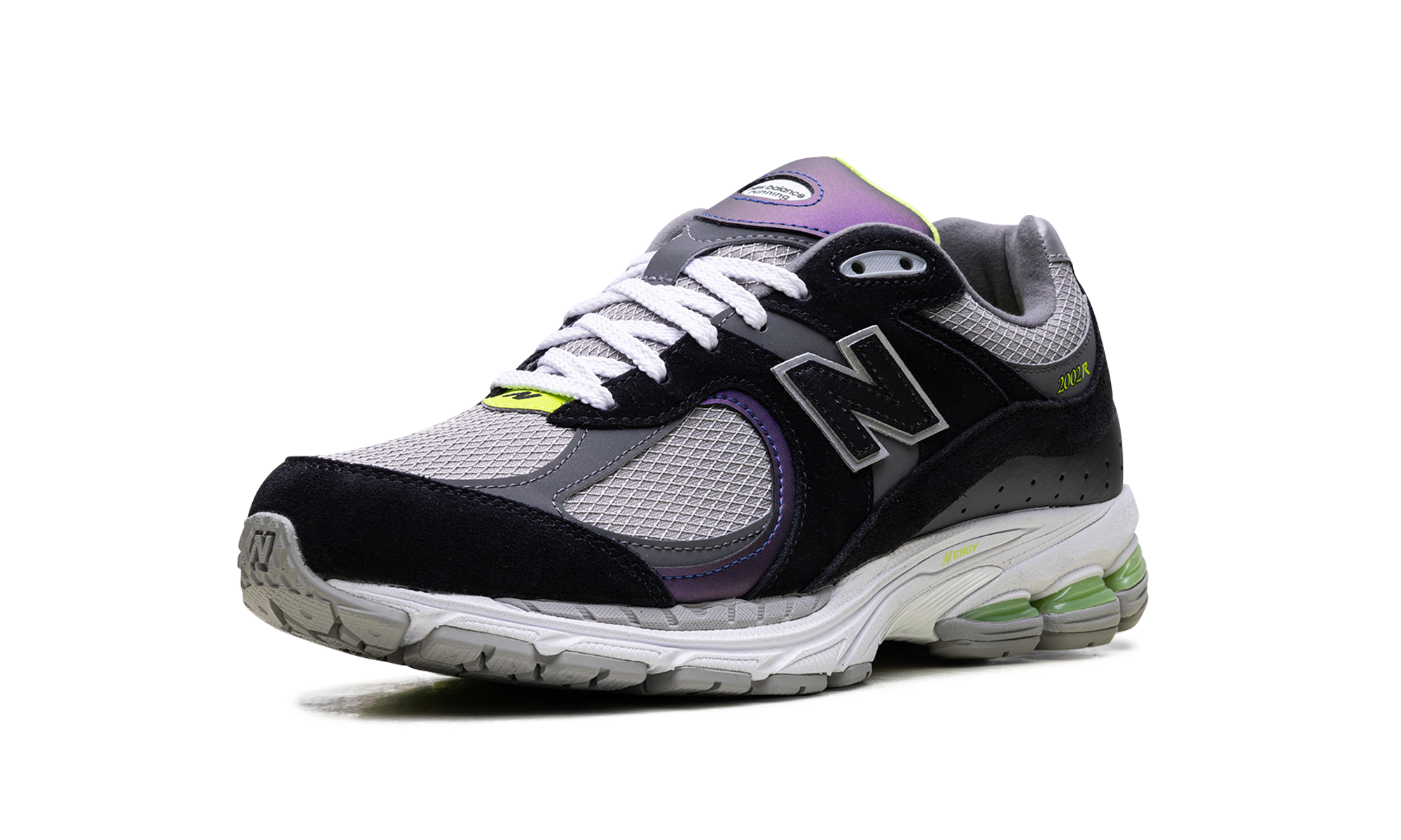 new balance 2002r dtlr purple noir+M2002RHI+left diagnol single view