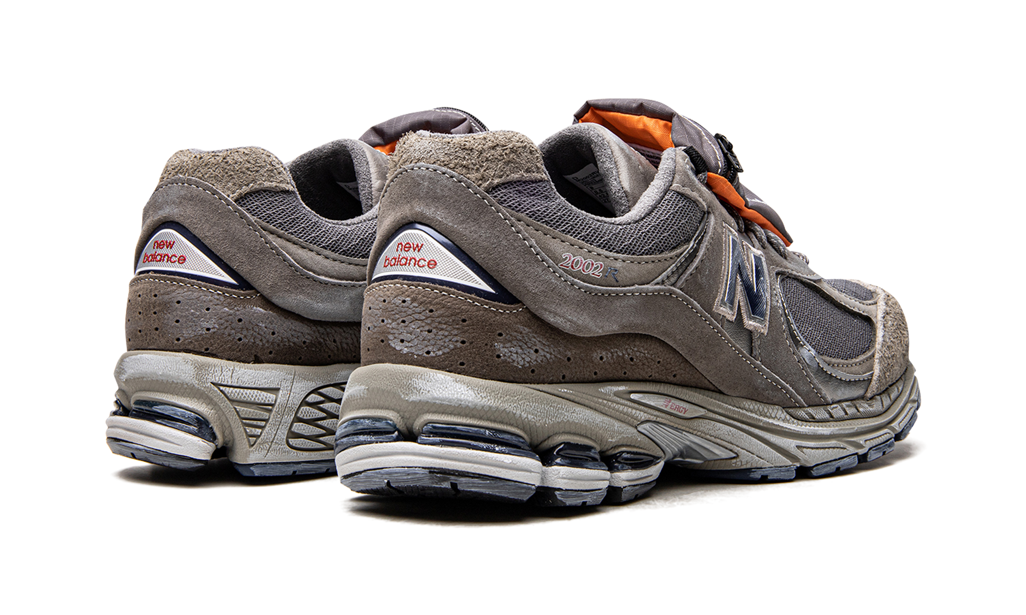 new balance 2002r grey brown pouch+M2002RVA+diagnol right behind view