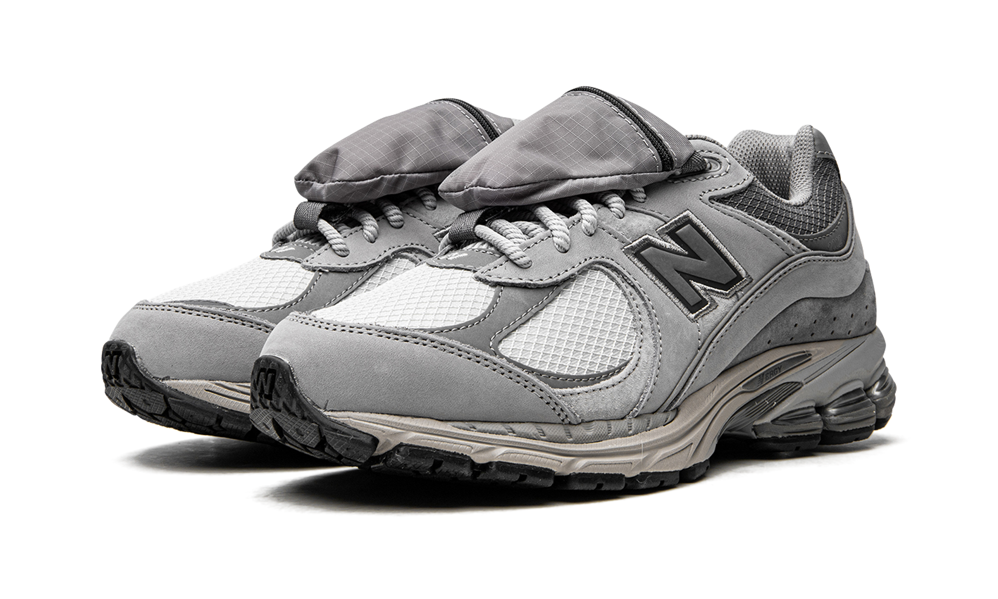 new balance 2002r grey pocket+M2002RVC+diagnol left view