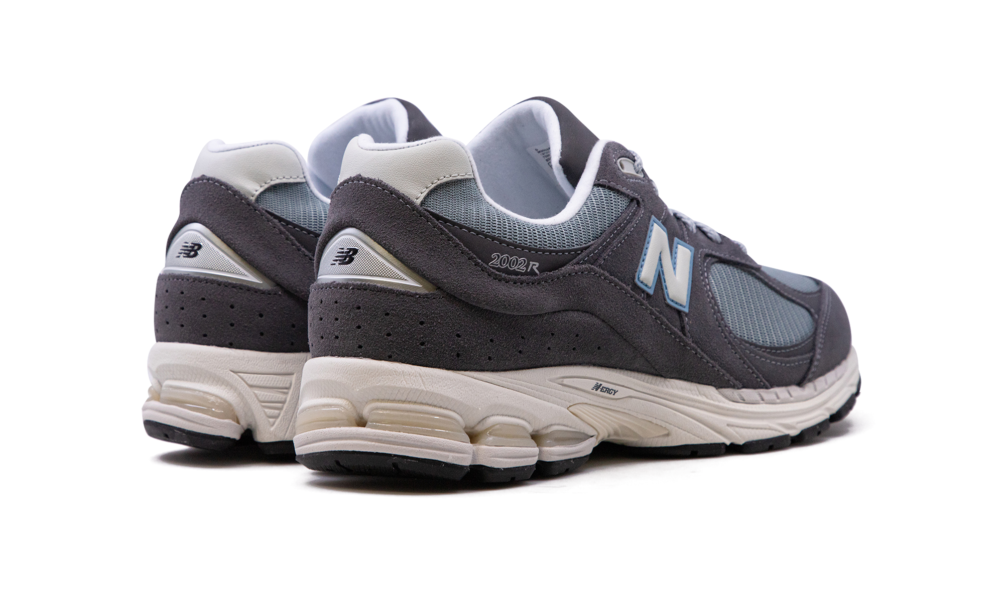 new balance 2002r magnent lead+M2002RFB+diagnol right behind view