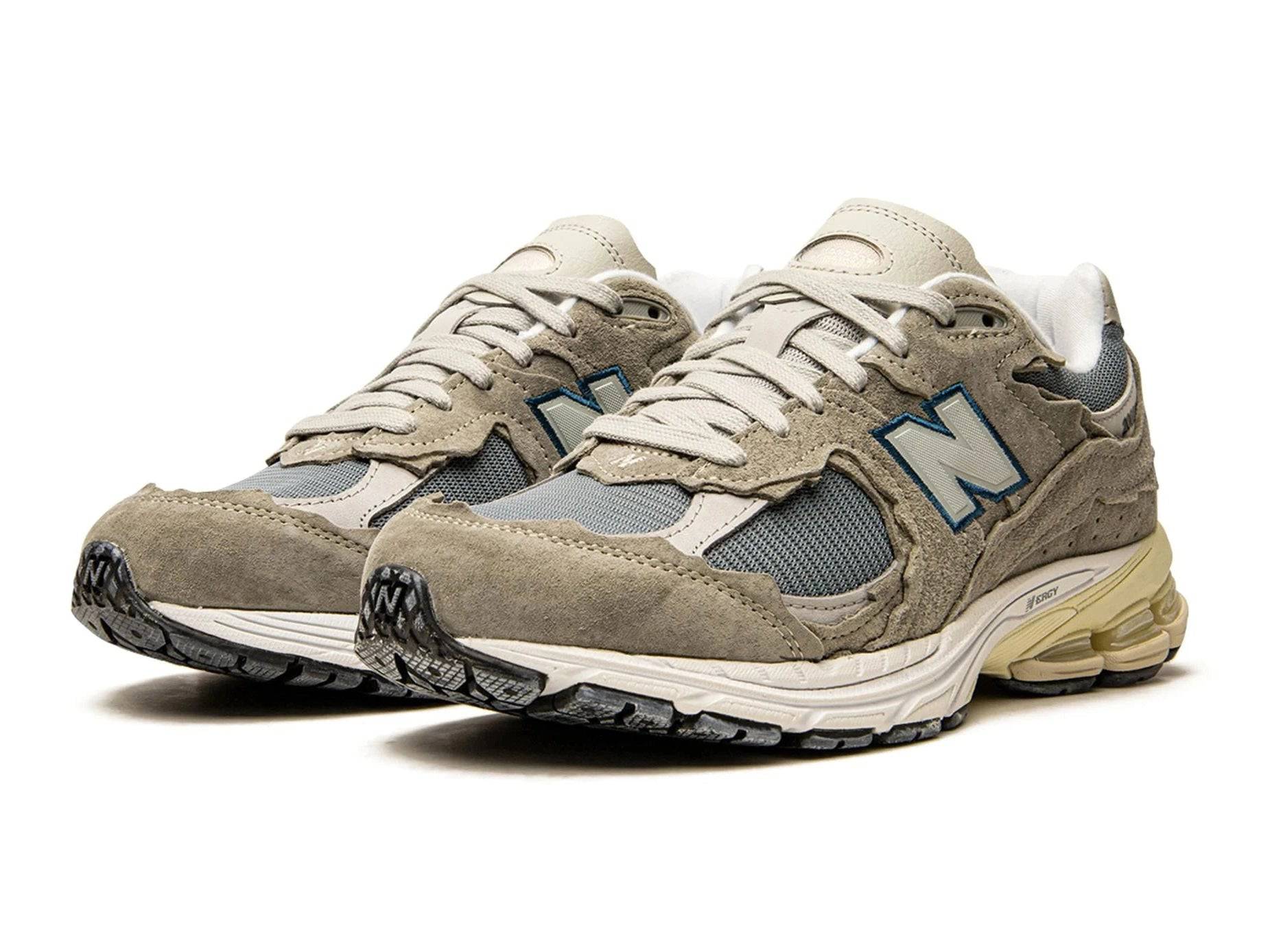 New Balance 2002R Protection Pack Mirage Gray