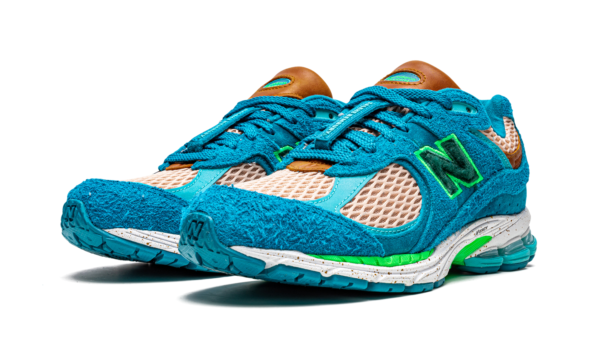 new balance 2002r salehe bembury water be the guide+ML2002RJ+diagnol left view