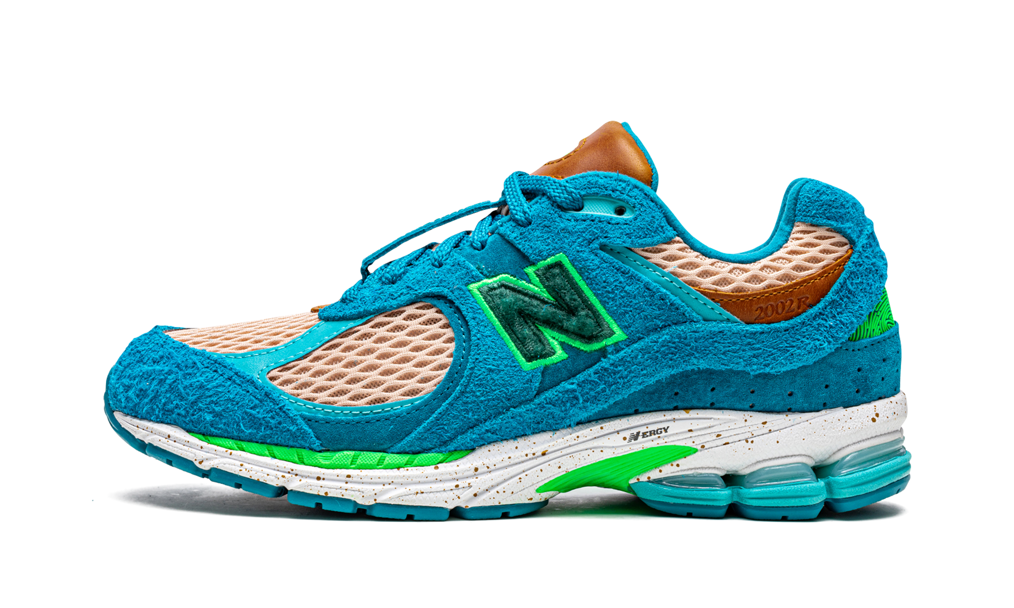 new balance 2002r salehe bembury water be the guide+ML2002RJ+diagnol right view 1