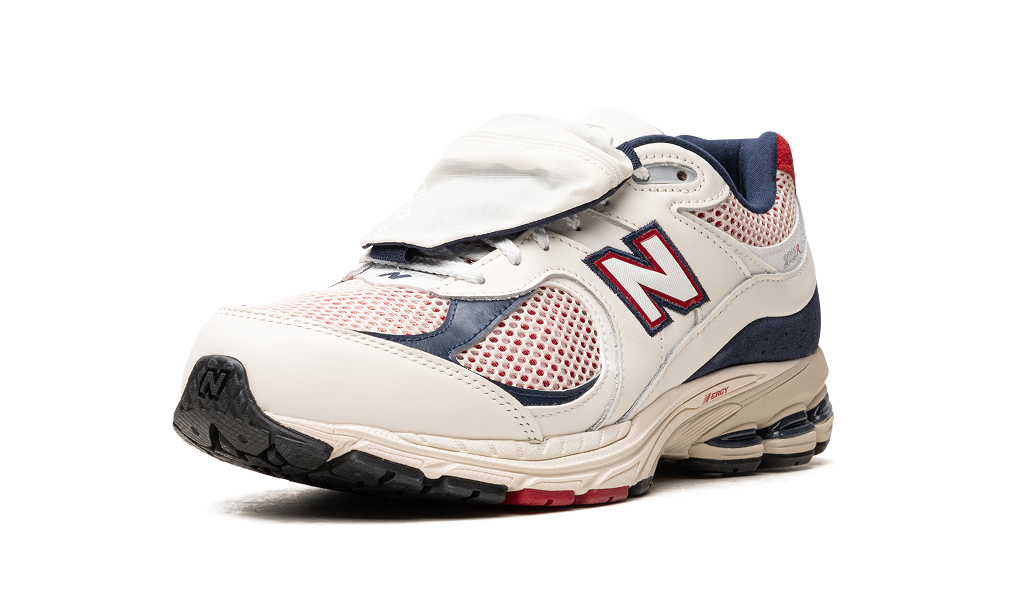 new balance 2002r team red navy pouch+M2002RVE+left diagnol single view