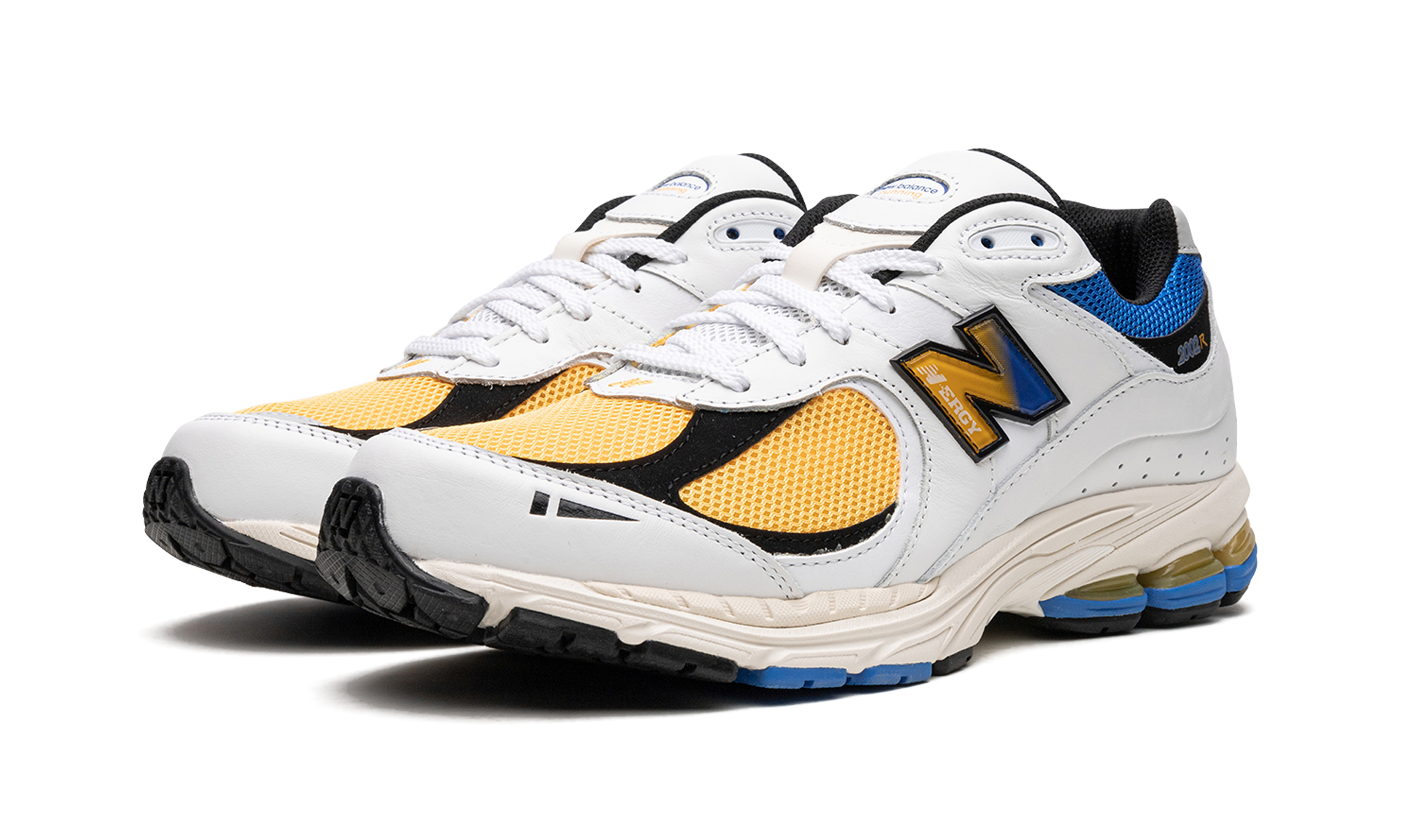 new balance 2002r vibrant apricot+M2002RGW+diagnol left view