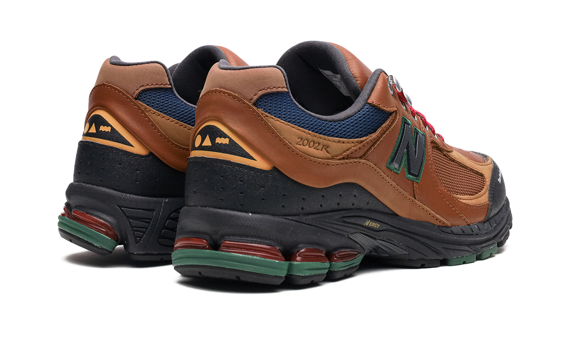 new balance 2002r wonderland park brown+M2002RWM+diagnol right behind view