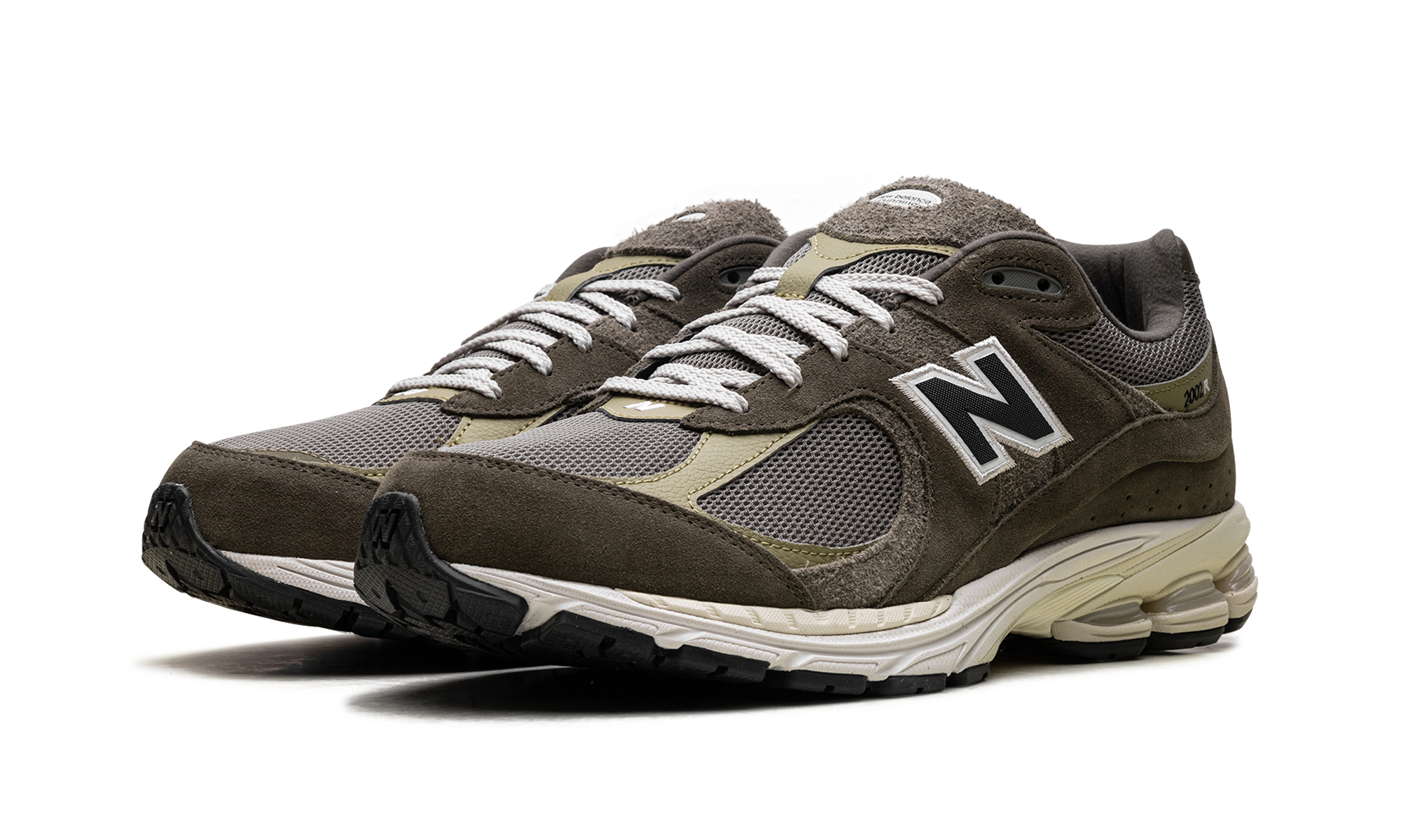 new balance 2002r zalando exclusive olive+M2002RZD+diagnol left view