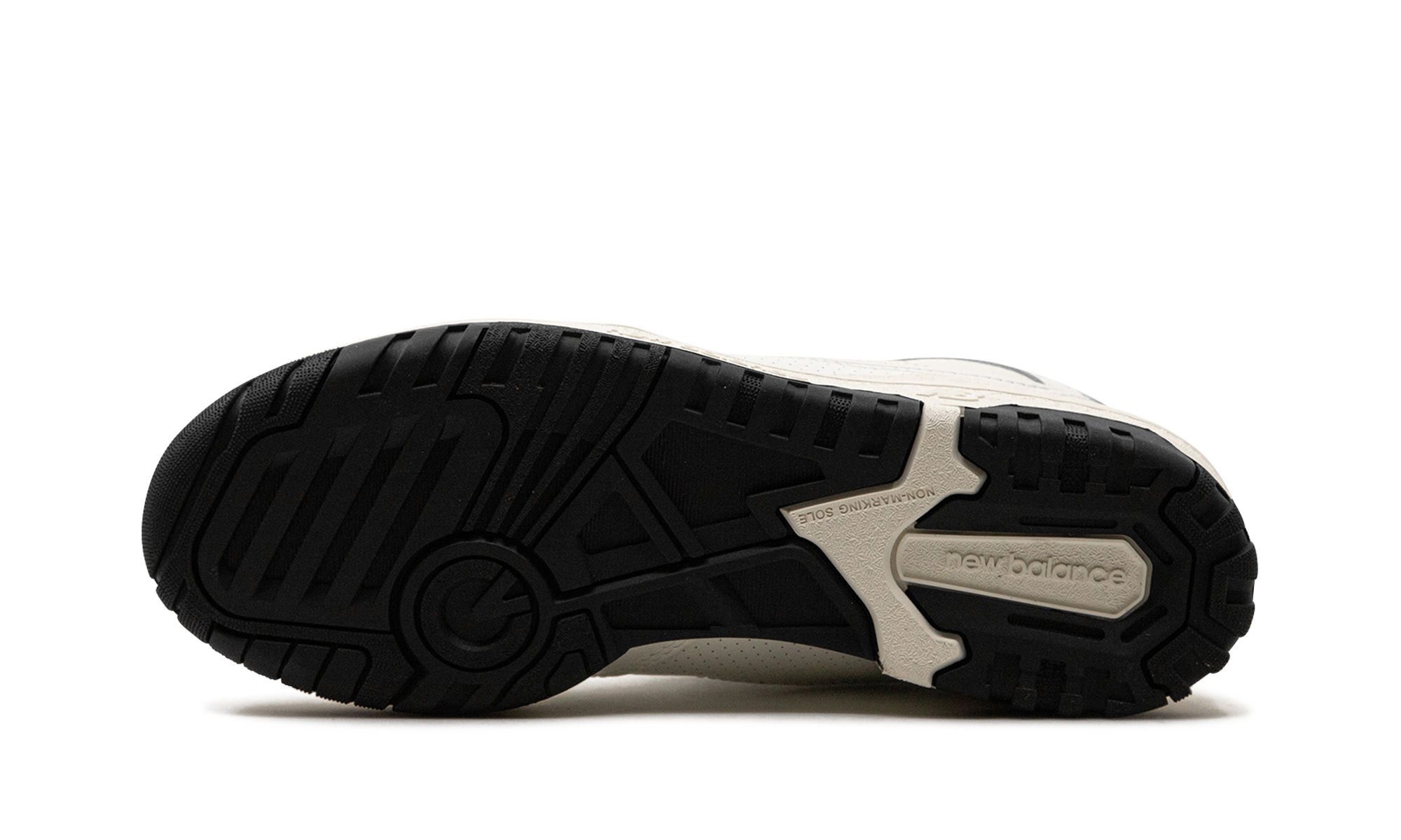 new balance 550 sea salt black patent+BB550YKF+bottom view