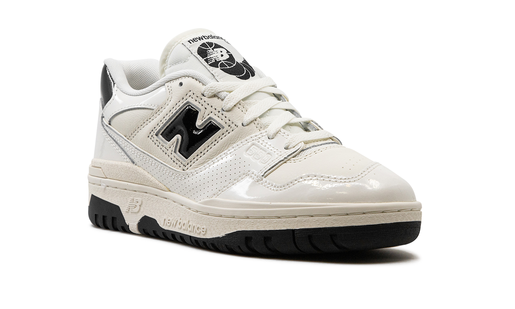 new balance 550 sea salt black patent+BB550YKF+diagnol right view