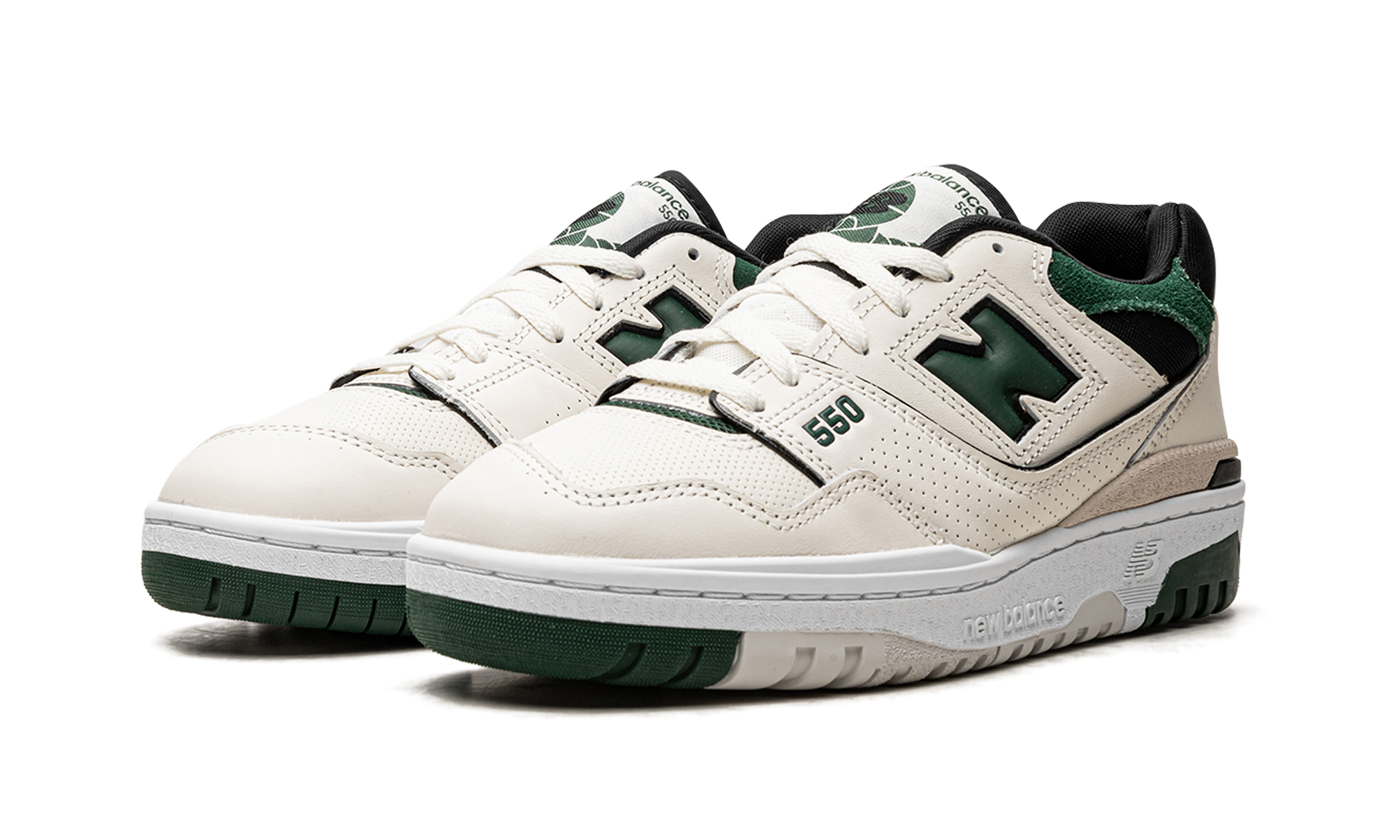 new balance 550 sea salt pine green+BB550VTC+diagnol left view
