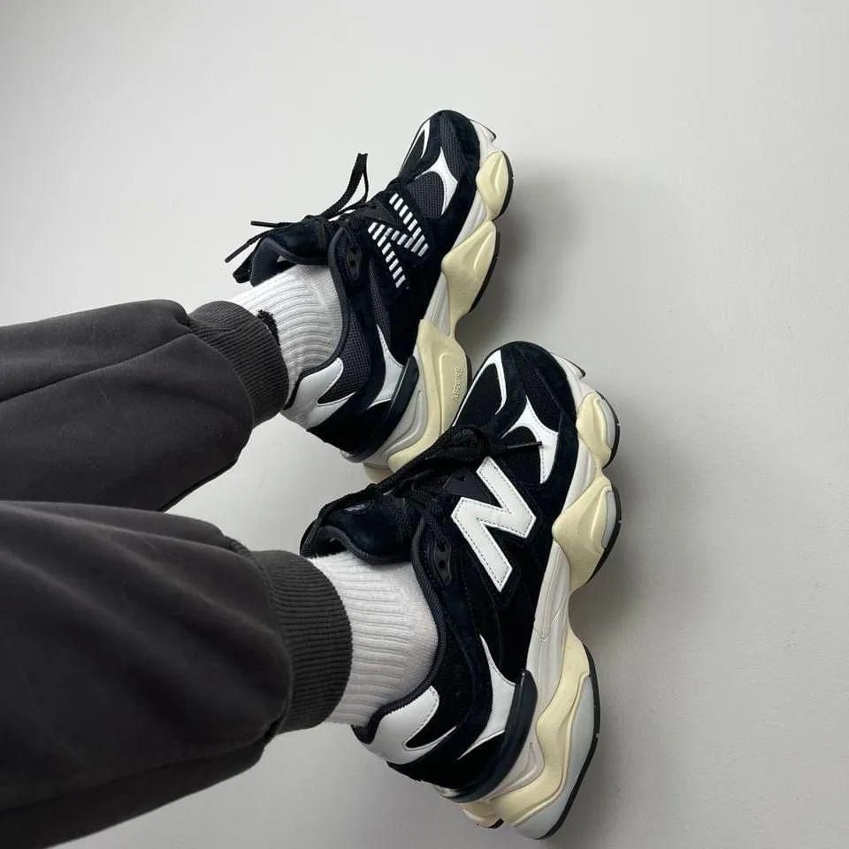 New Balance 9060 Black White, Lifestyle View 4, SKU U9060AAA