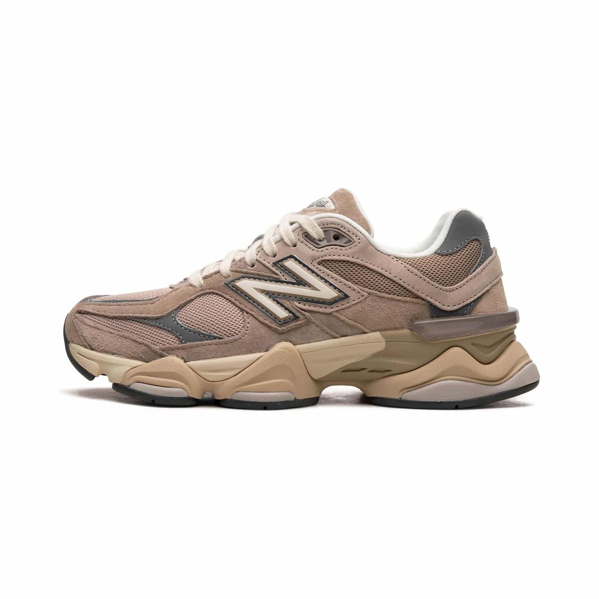 New Balance 9060 Driftwood Castlerock