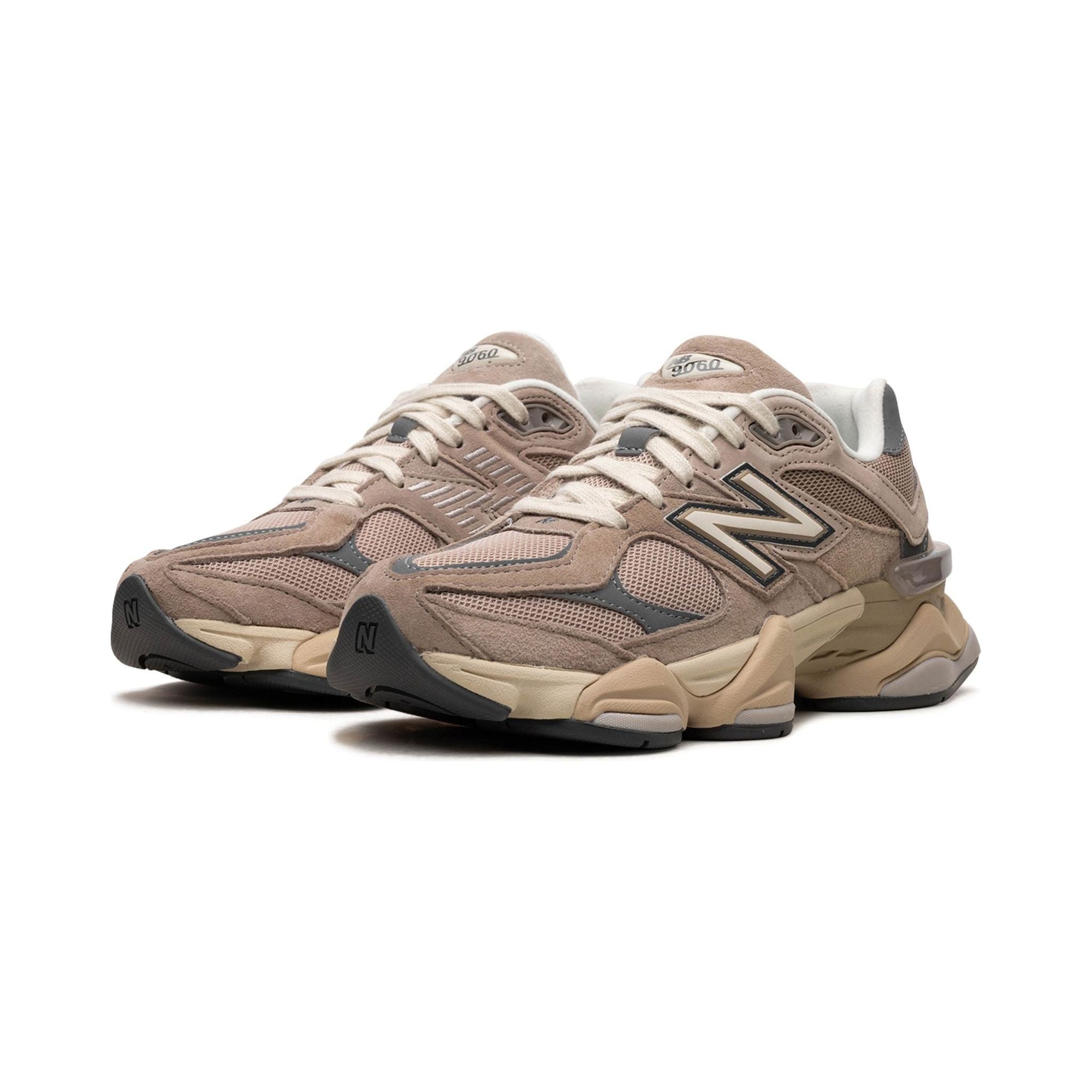 New Balance 9060 Driftwood Castlerock - Aikko