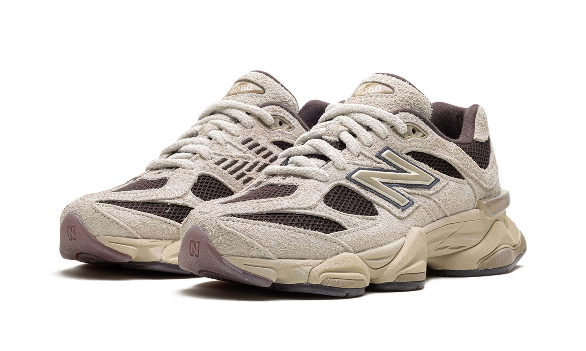 new balance 9060 sydney mclaughlin levrone linen black coffee+U9060SYD+diagnol left view
