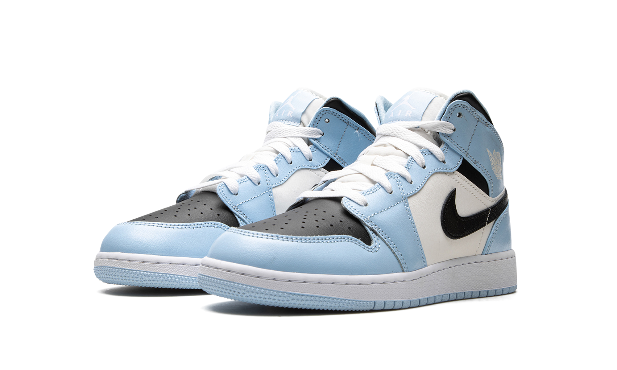 jordan 1 mid ice blue 2022 gs+555112-401+diagnol left view