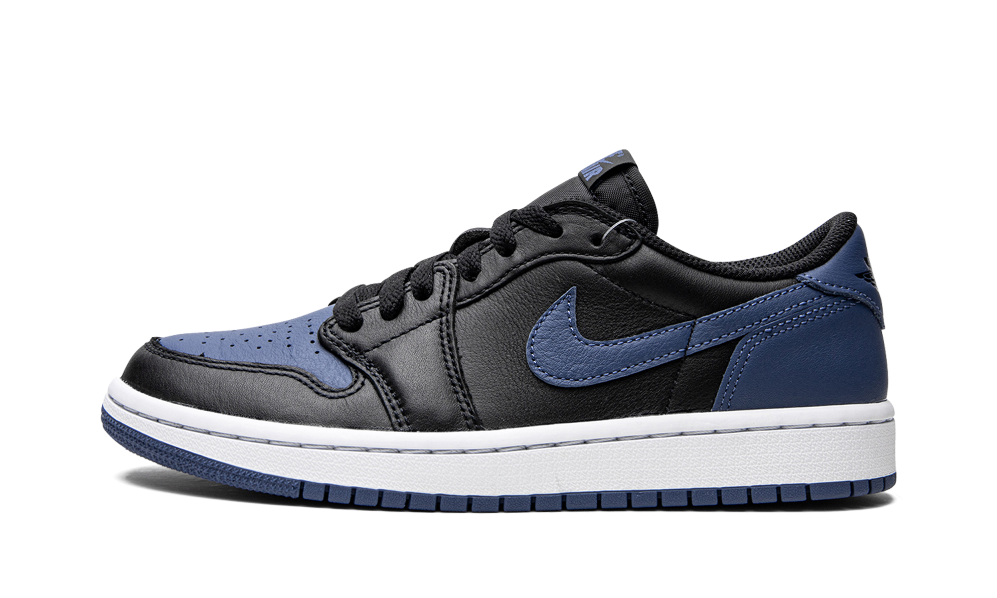 jordan 1 retro low og mystic navy women s+CZ0775-041+diagnol right view 1