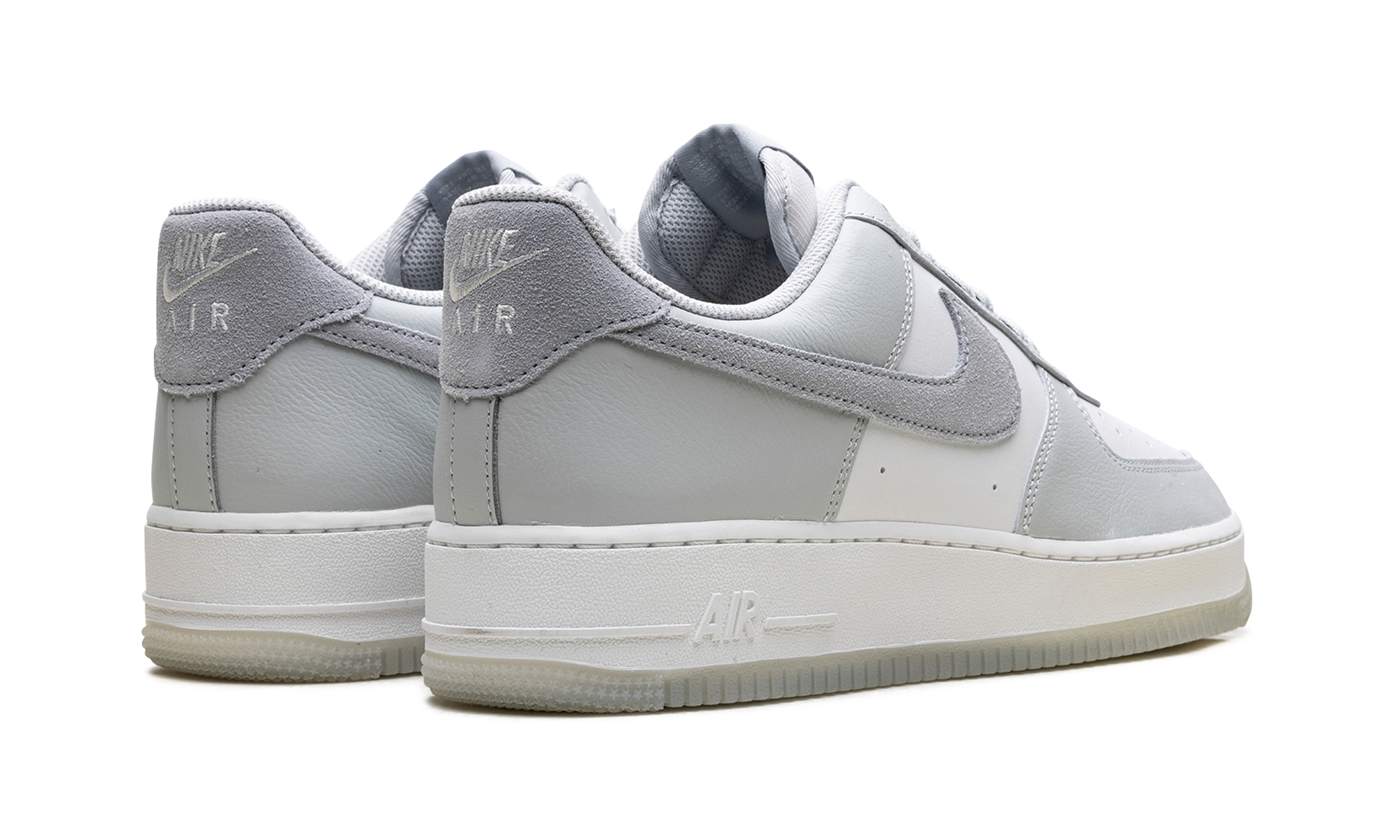 nike air force 1 07 light silver pumice+FJ4170-003+diagnol right behind view