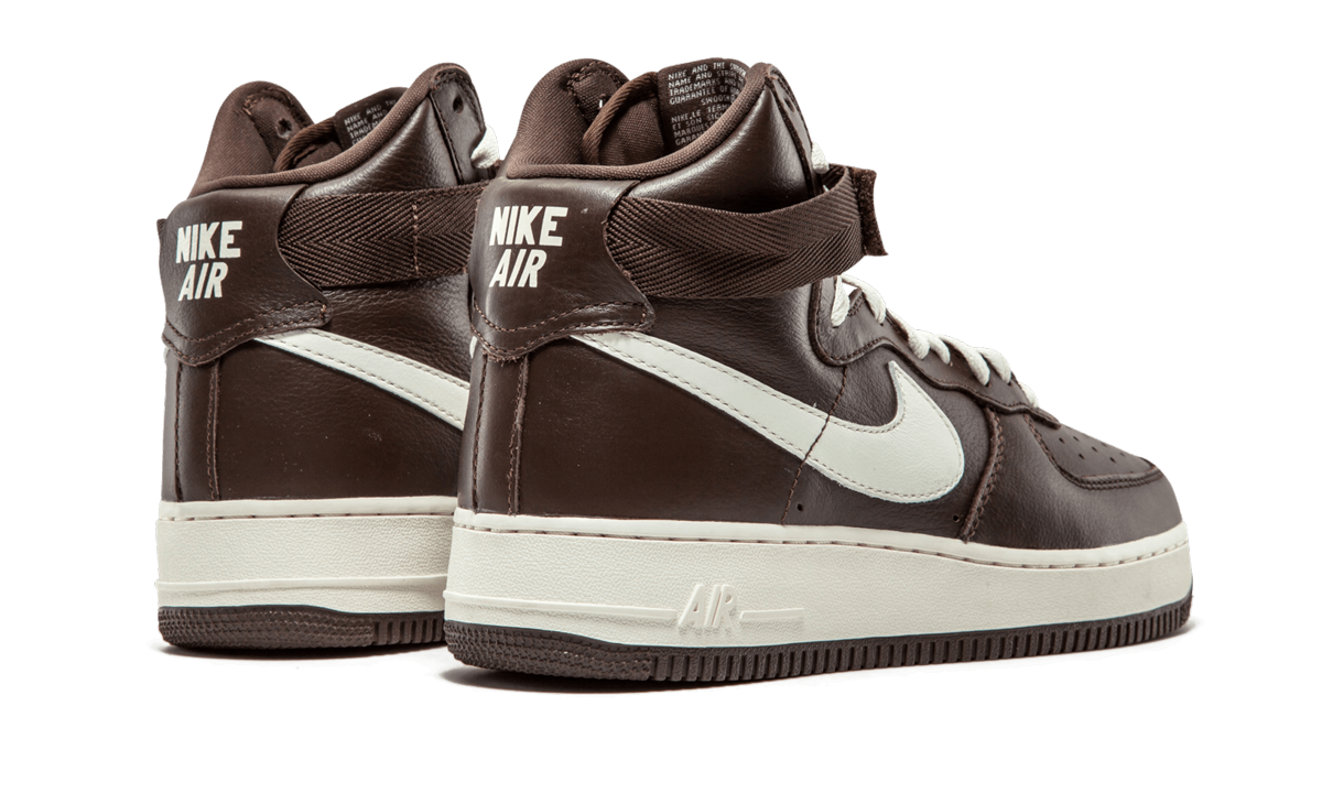 nike air force 1 high chocolate+743546-200+left diagnol single view