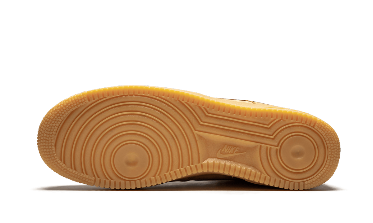 nike air force 1 high flax 2017+882096-200+bottom view
