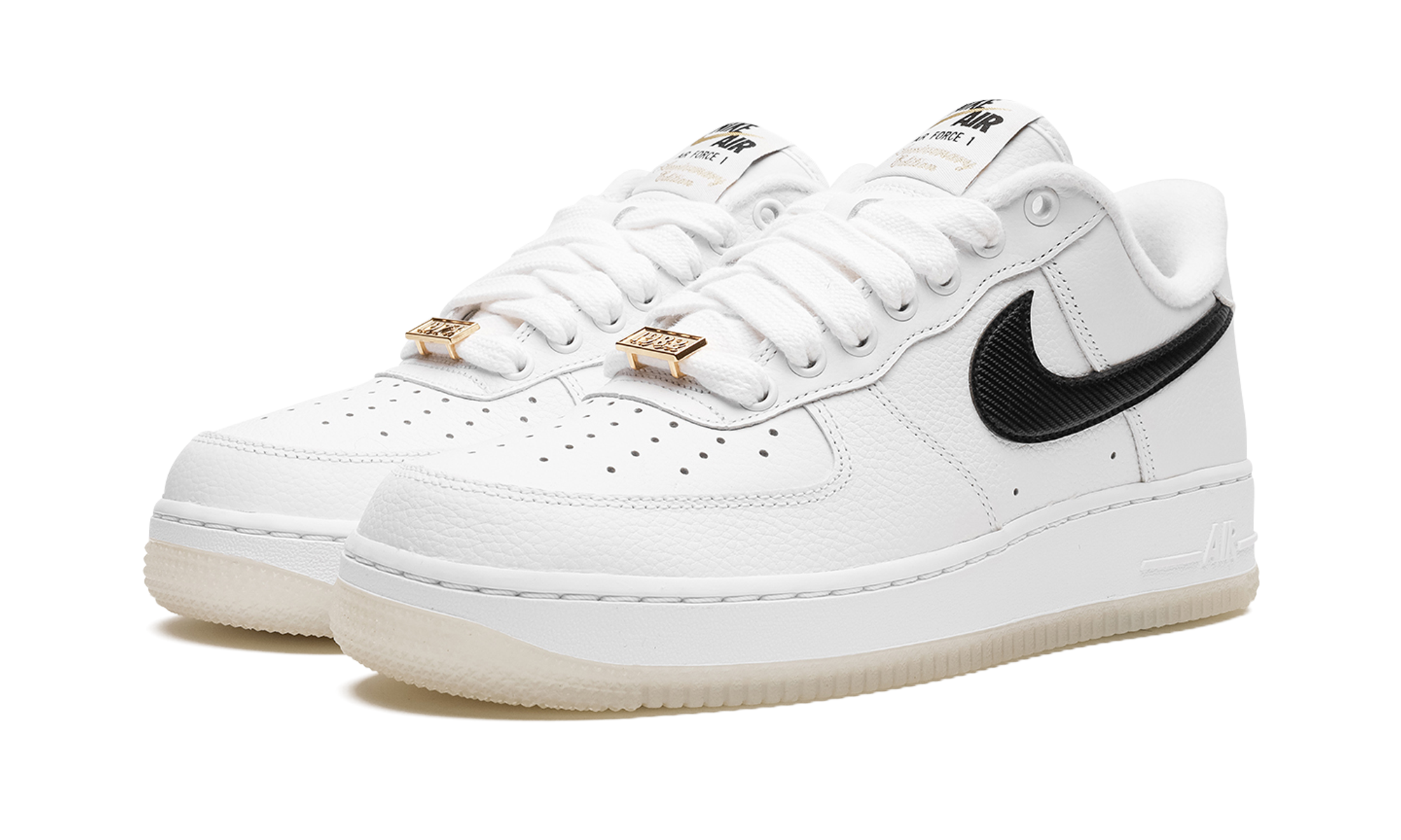 nike air force 1 low 07 40th anniversary edition bronx origins women s+DX2307-100+diagnol left view